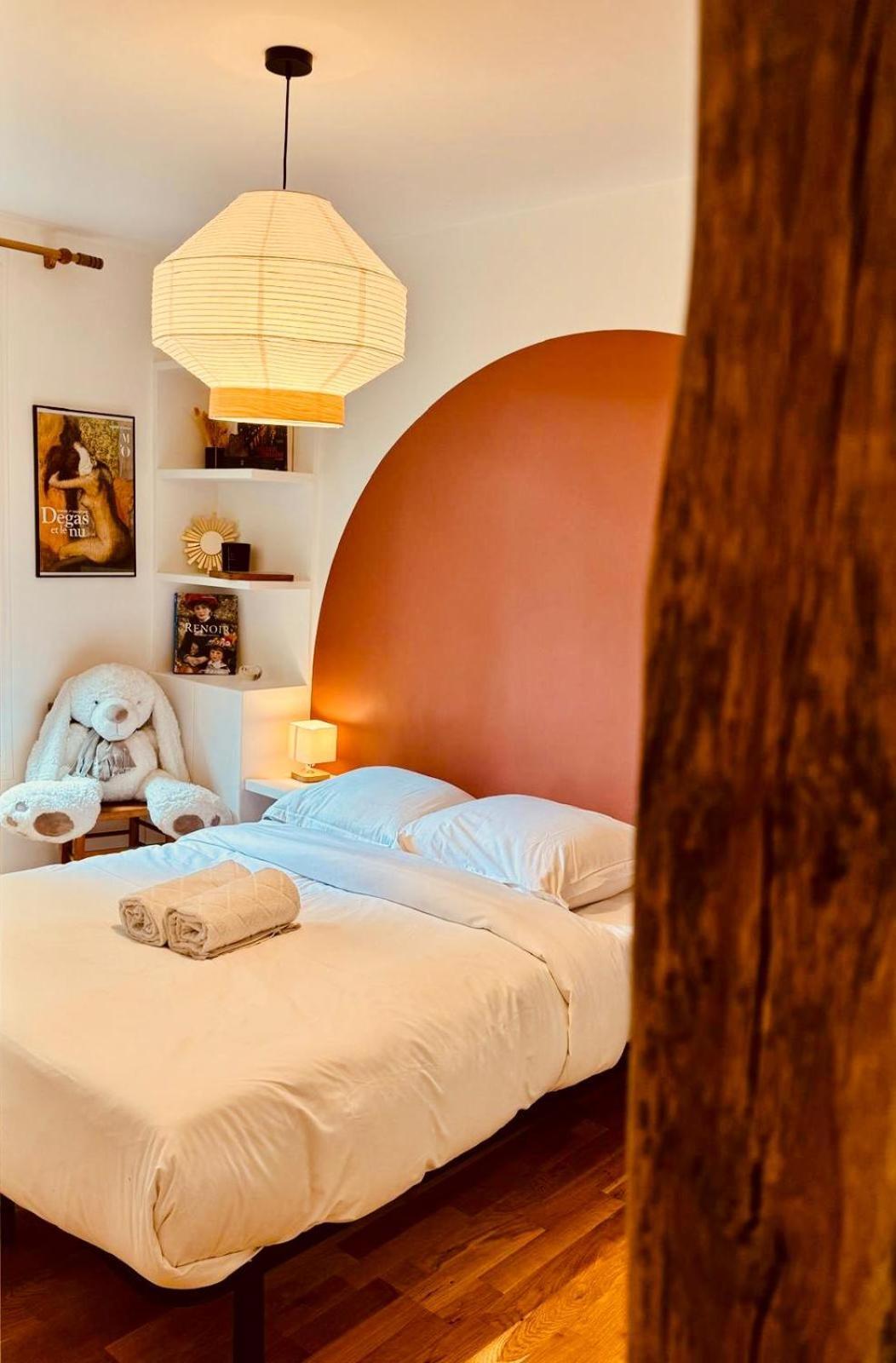 Charmant Appartement Au Coeur De Montmartre! Paris Eksteriør billede